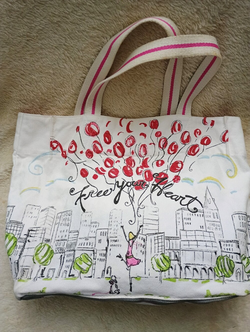 Brighton Vintage "Free Your Heart" Canvas Tote Bag Cityscape Graphic